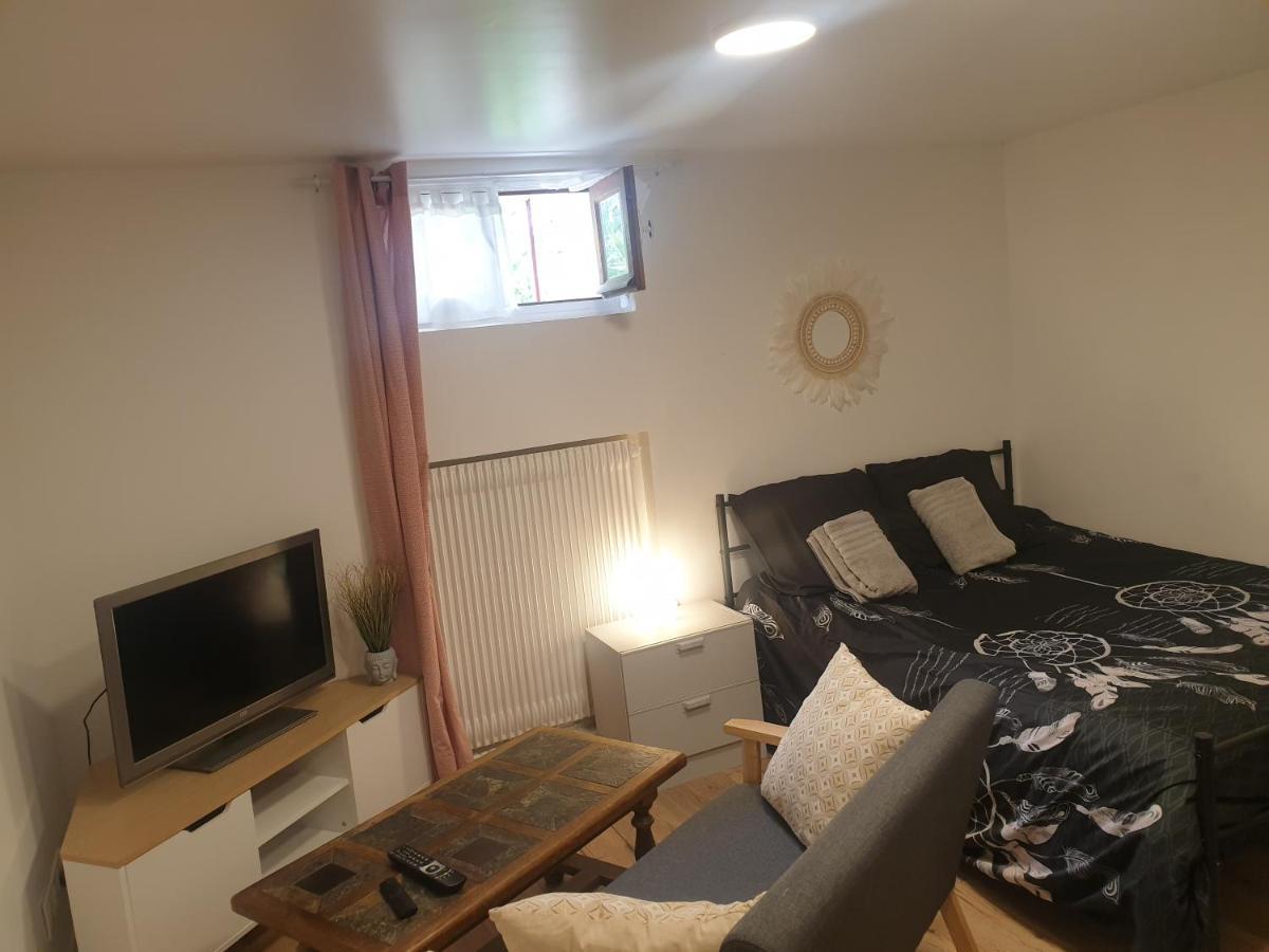 Appartamento Studio 25m2 indépendant sous-sol Sarcelles Esterno foto